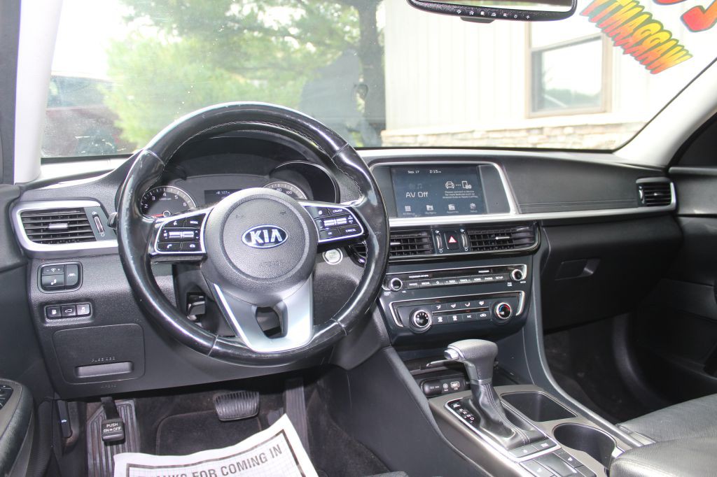 2020 Kia Optima Image 19
