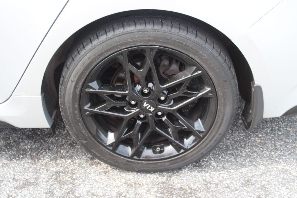 2020 Kia Optima Image 27