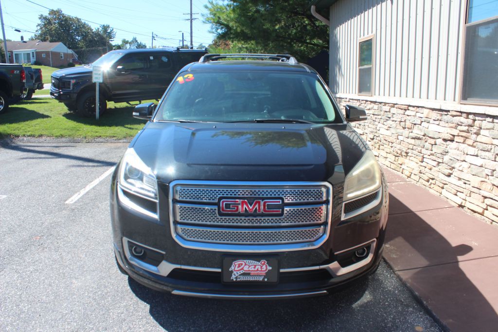 2013 GMC Acadia Image 2