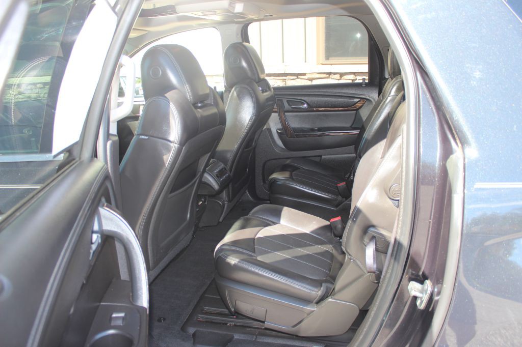 2013 GMC Acadia Image 11
