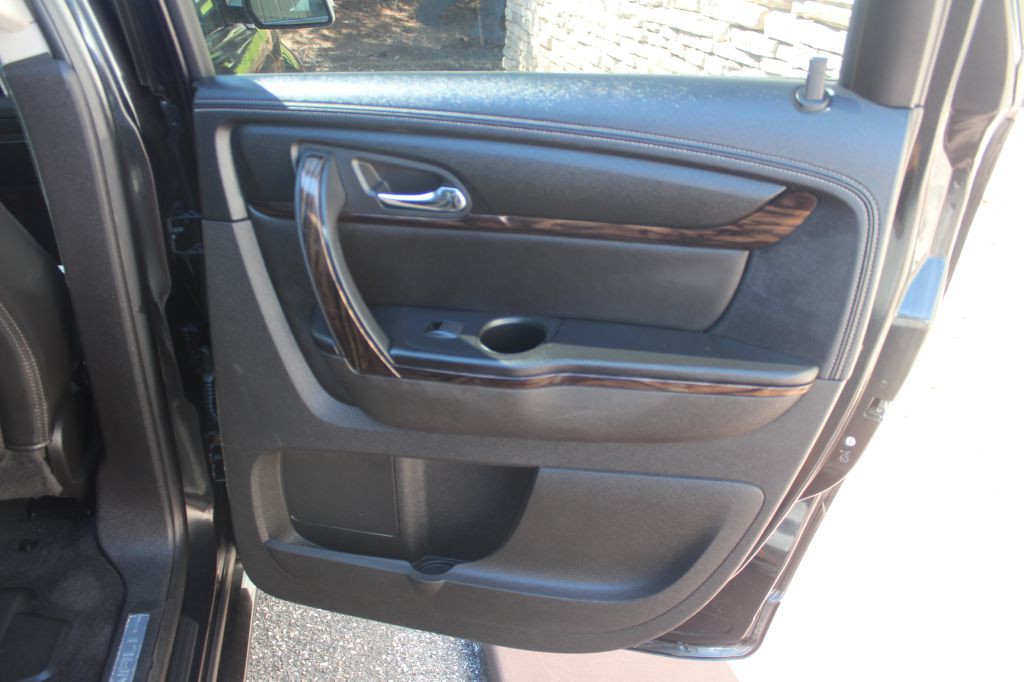 2013 GMC Acadia Image 15