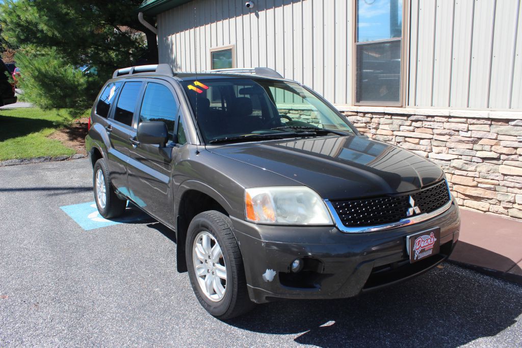 2011 Mitsubishi Endeavor Image 3