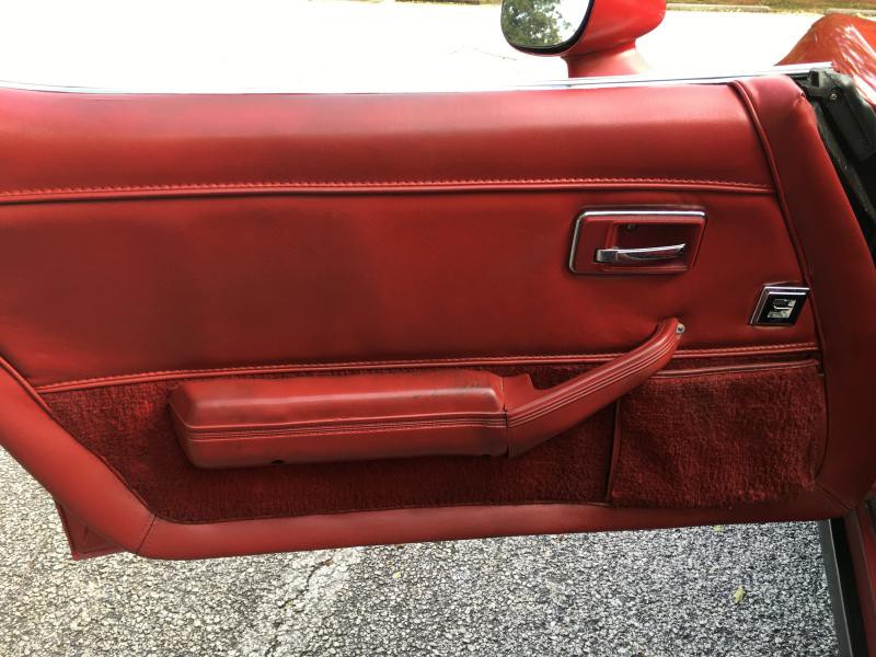 1981 Chevrolet Corvette Image 13