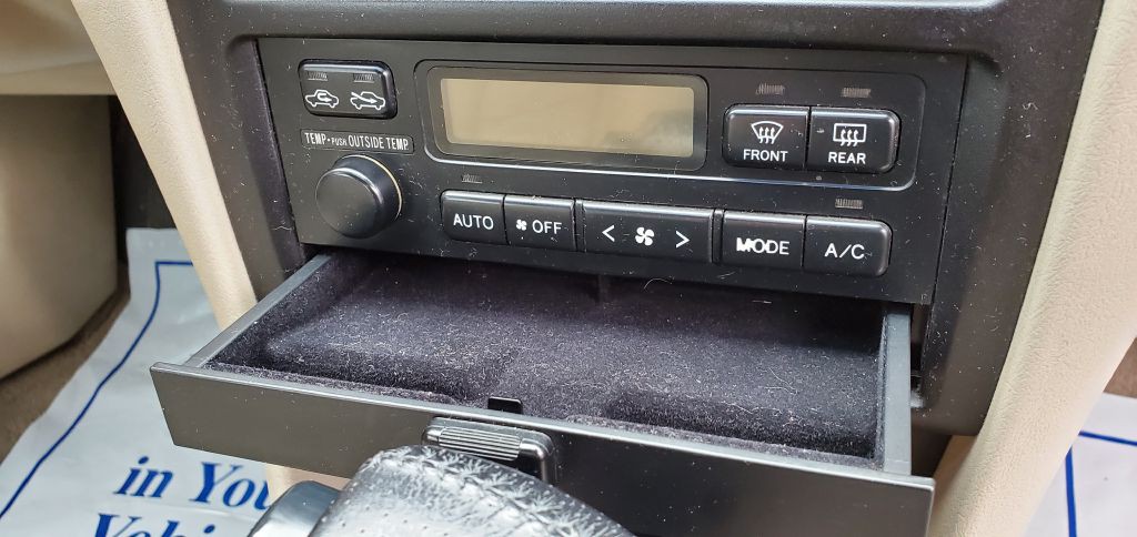 2002 Toyota Solara Image 24