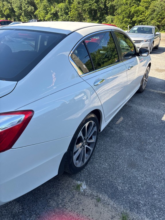 2015 Honda Accord Image 3