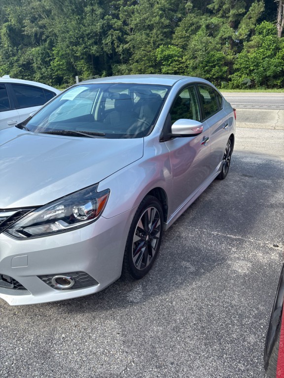 2019 Nissan Sentra Image 2