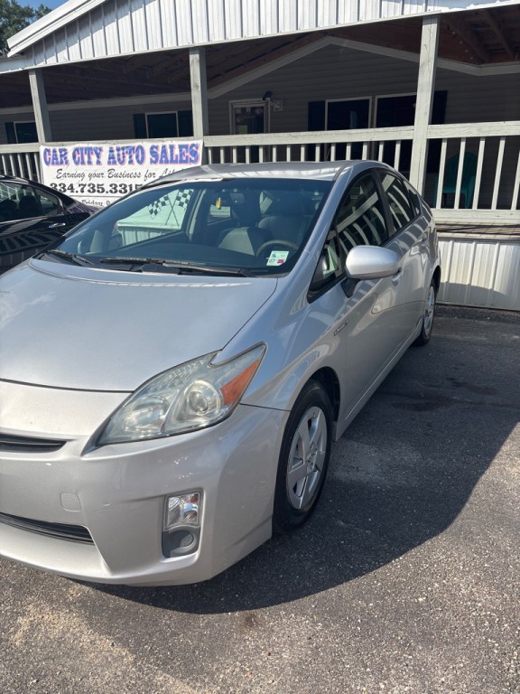 2011 Toyota Prius Image 2