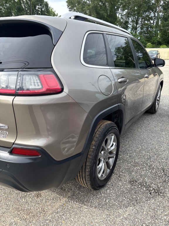 2019 Jeep Cherokee Image 4