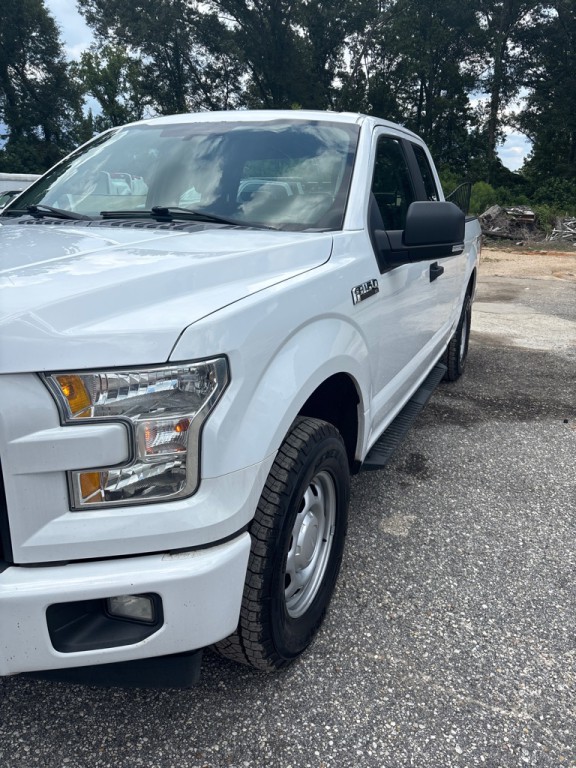 2017 Ford F-150 Image 3