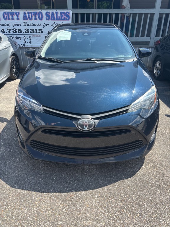 2019 Toyota Corolla Image 1