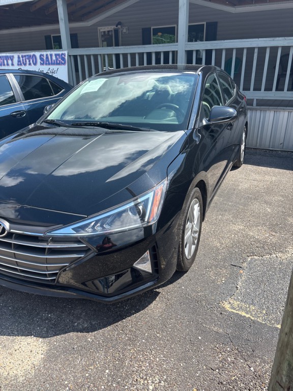 2020 Hyundai Elantra Image 2