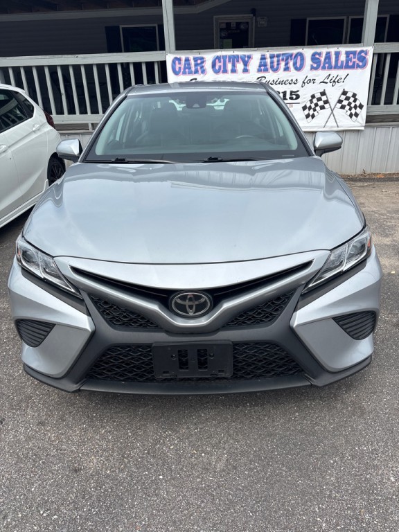 2020 Toyota Camry Image 1