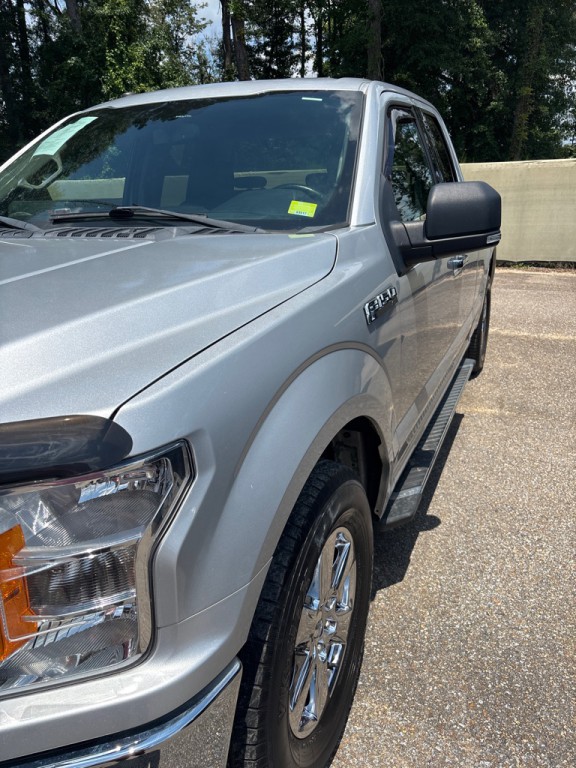 2018 Ford F-150 Image 2