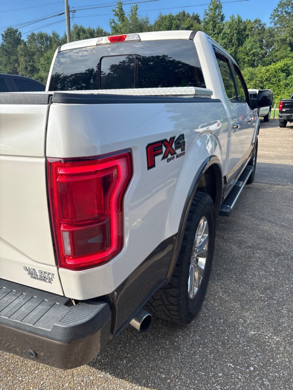2015 Ford F-150 Image 4