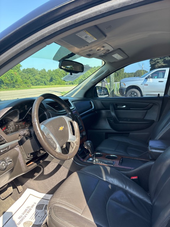 2014 Chevrolet Traverse Image 4
