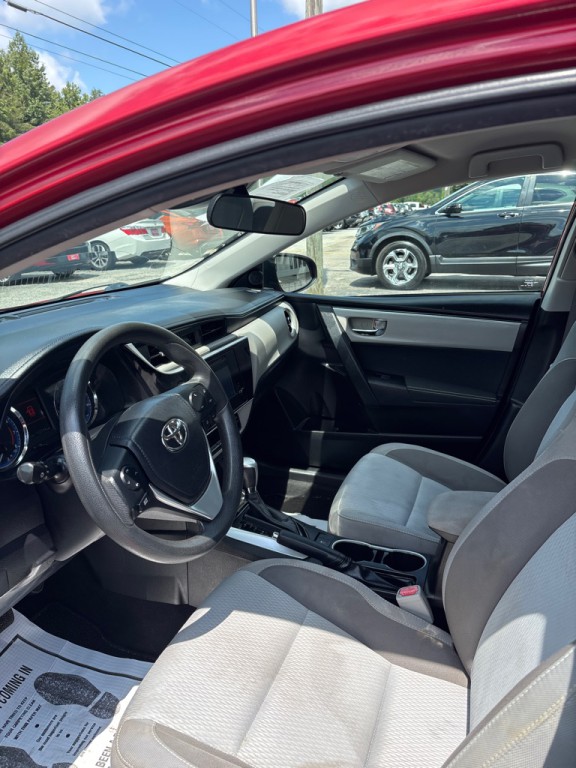 2018 Toyota Corolla Image 3