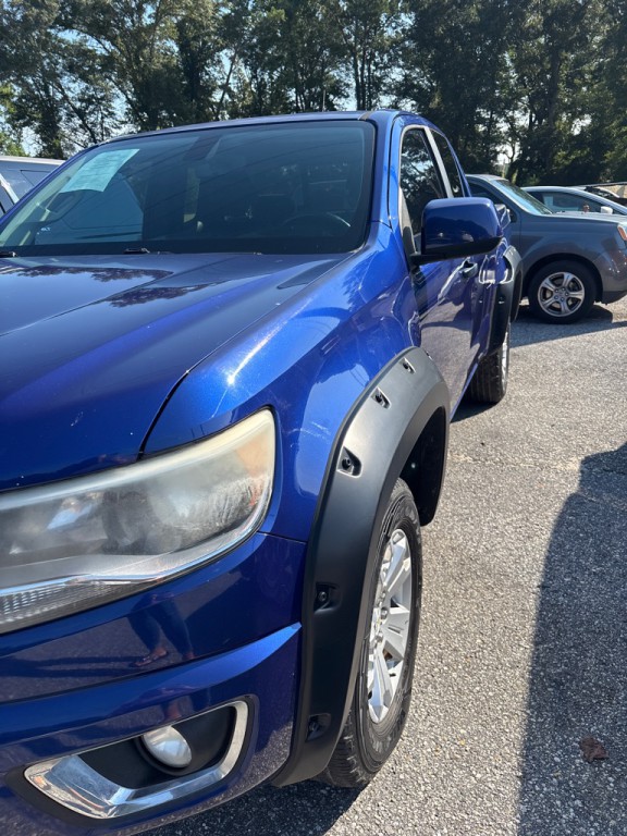 2016 Chevrolet Colorado Image 2