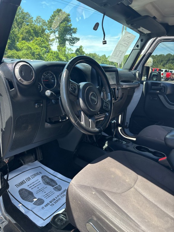 2015 Jeep Wrangler Unlimited Image 3