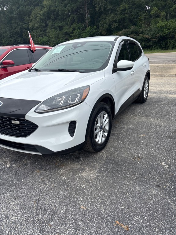 2020 Ford Escape Image 2