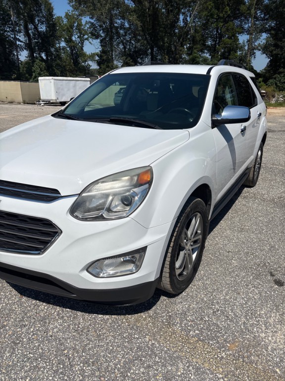 2016 Chevrolet Equinox Image 2