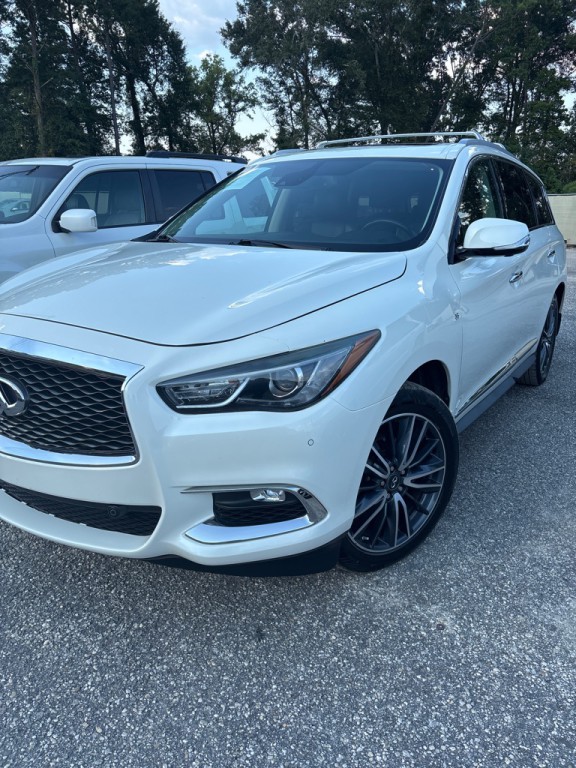 2018 INFINITI QX60 Image 2