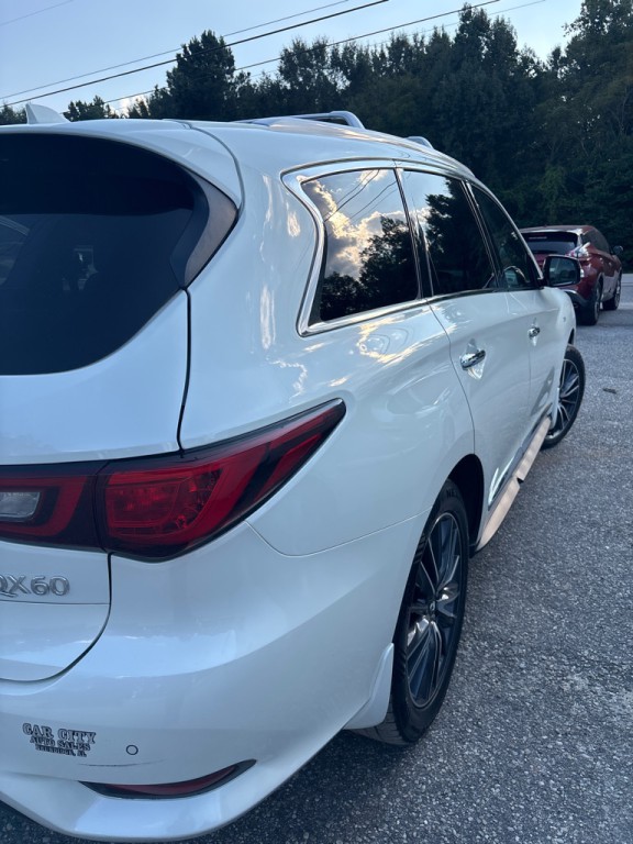 2018 INFINITI QX60 Image 4