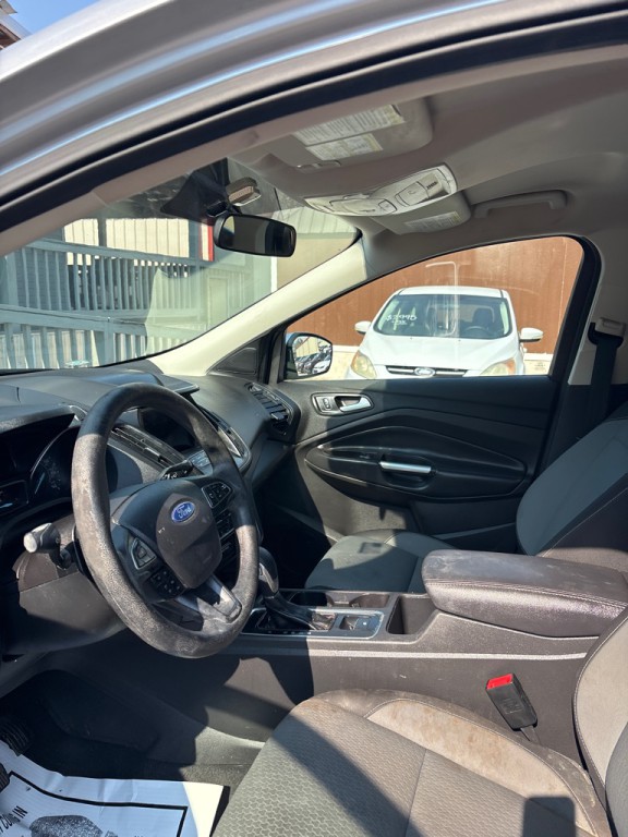 2019 Ford Escape Image 3