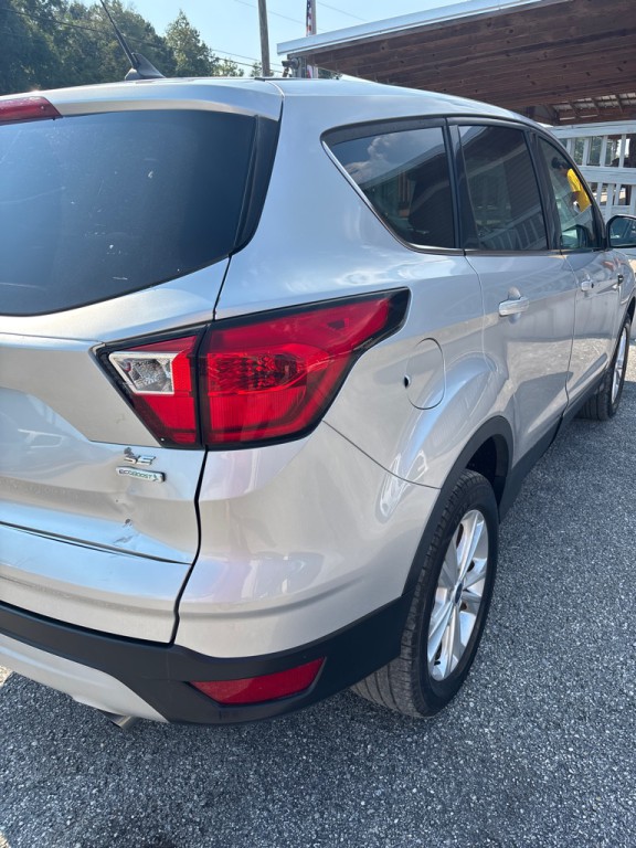 2019 Ford Escape Image 4