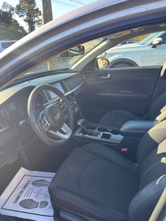2019 Kia Optima Image 3