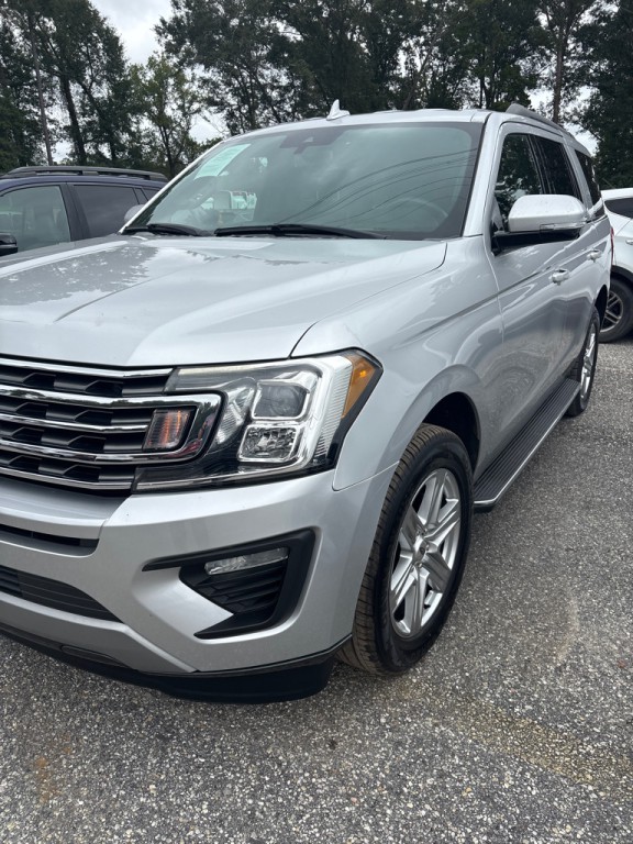 2019 Ford Expedition Image 1