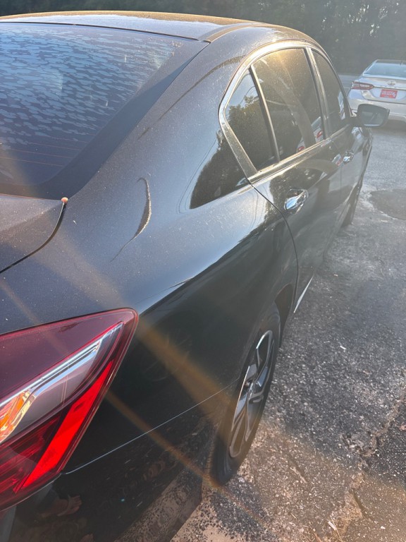 2017 Honda Accord Image 4