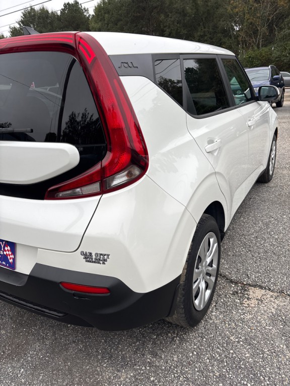2021 Kia Soul Image 4