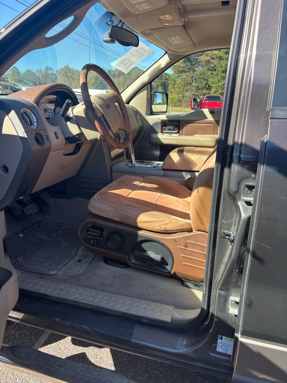 2005 Ford F-150 Image 1