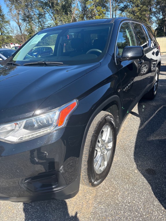 2019 Chevrolet Traverse Image 2