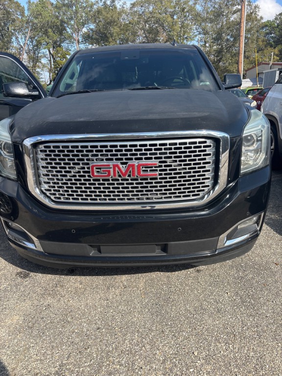 2016 GMC Yukon Image 3