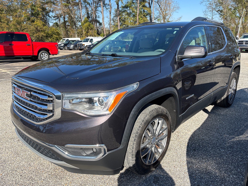 2017 GMC Acadia Image 2