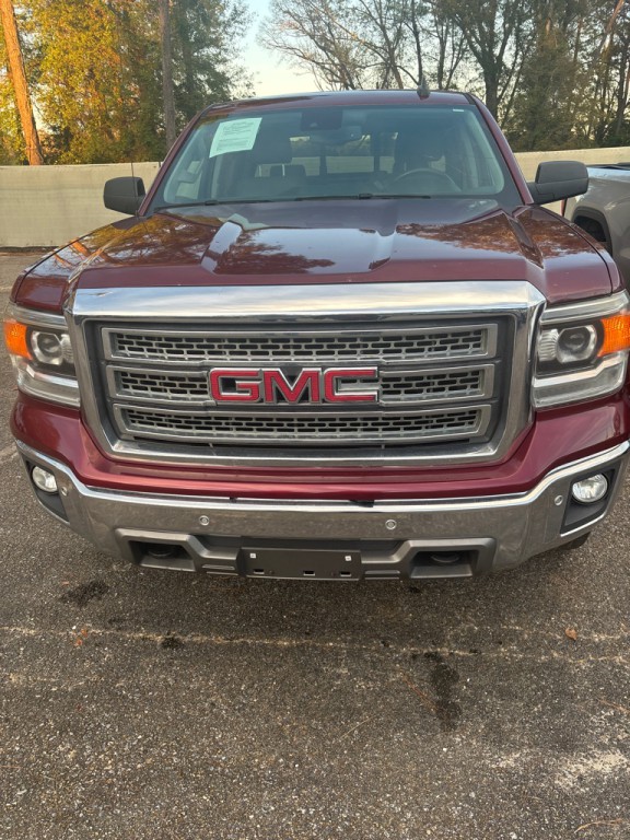 2015 GMC Sierra Image 1