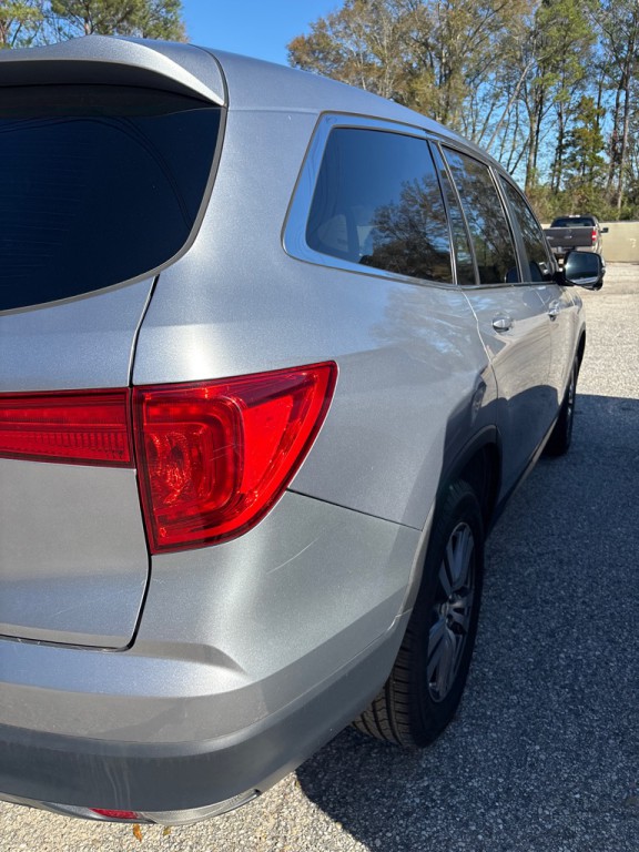 2017 Honda Pilot Image 3