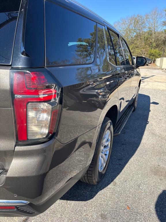 2021 Chevrolet Tahoe Image 4