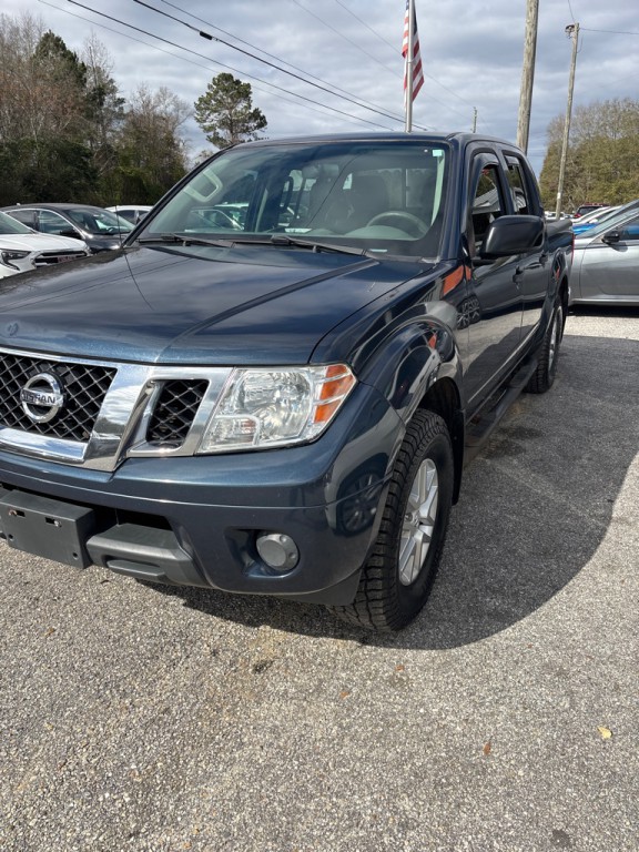 2019 Nissan Frontier Image 2