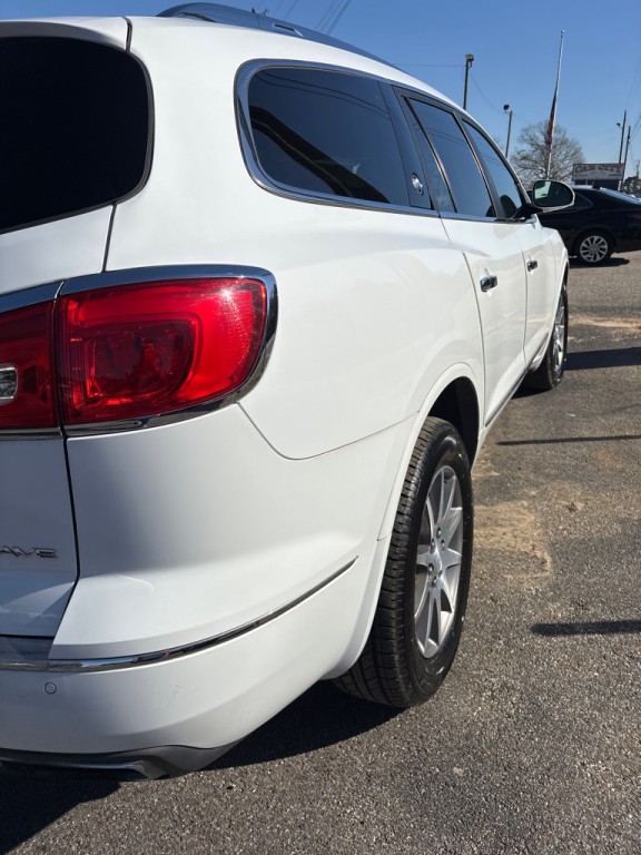 2017 Buick Enclave Image 4