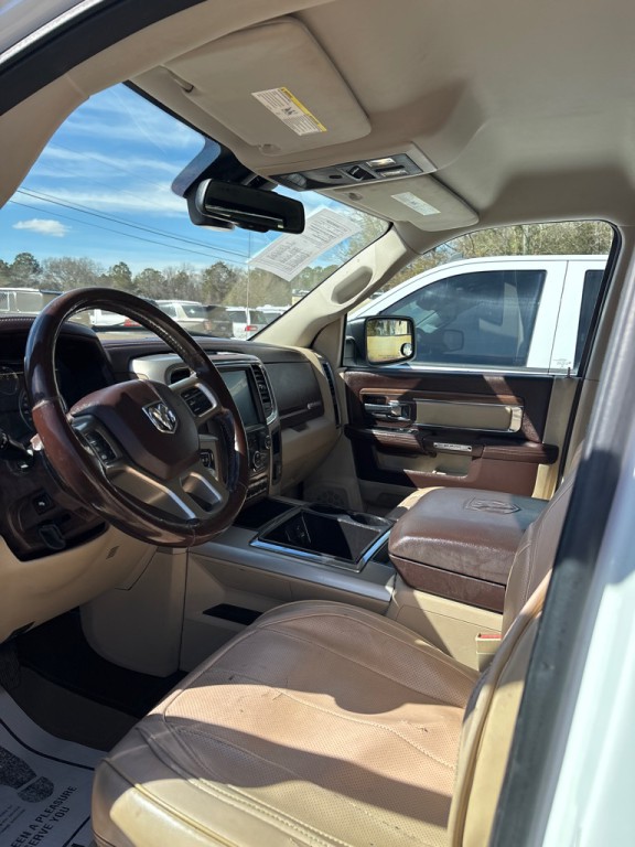 2015 RAM 1500 Image 3