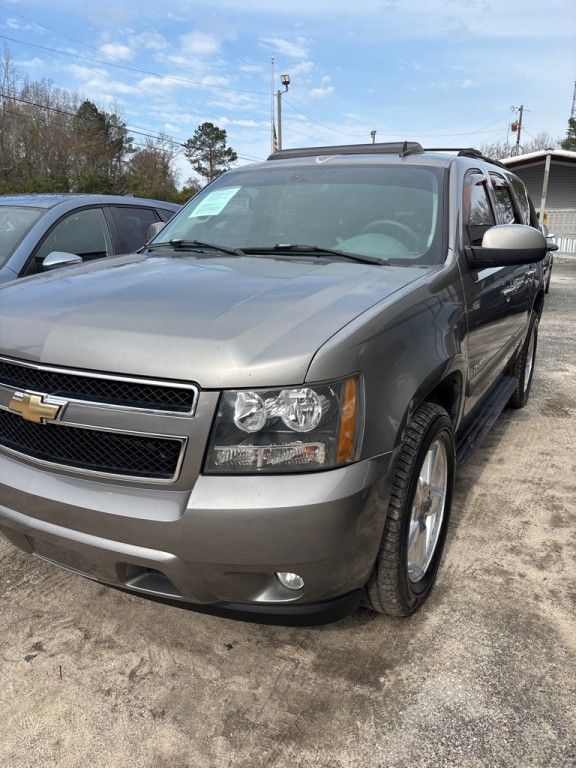 2007 Chevrolet Tahoe Image 2