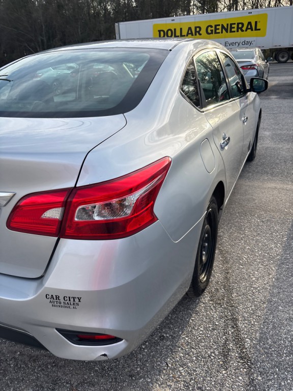 2019 Nissan Sentra Image 4