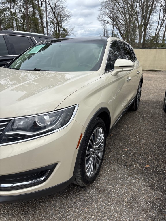 2016 Lincoln MKX Image 2