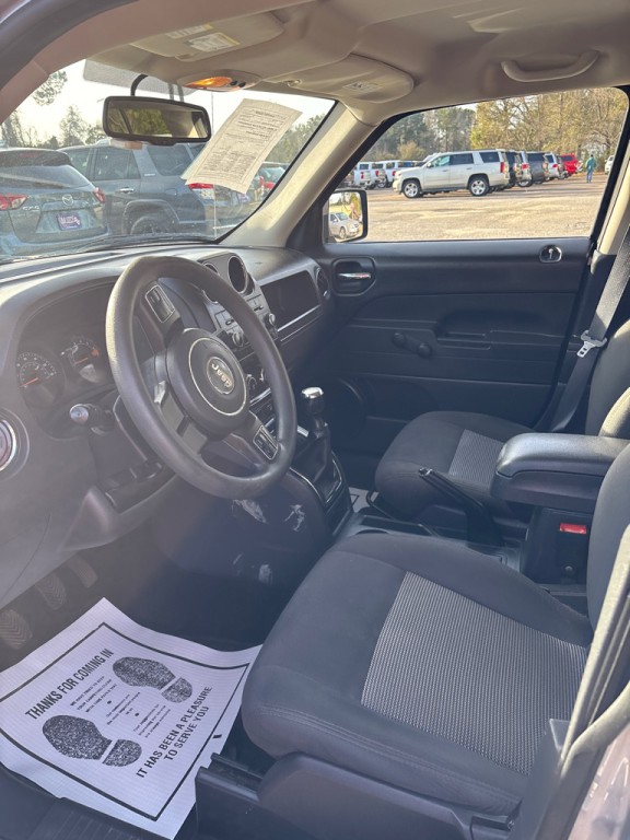 2016 Jeep Patriot Image 3