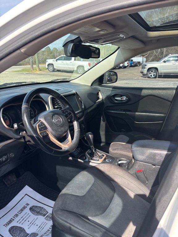2014 Jeep Cherokee Image 3