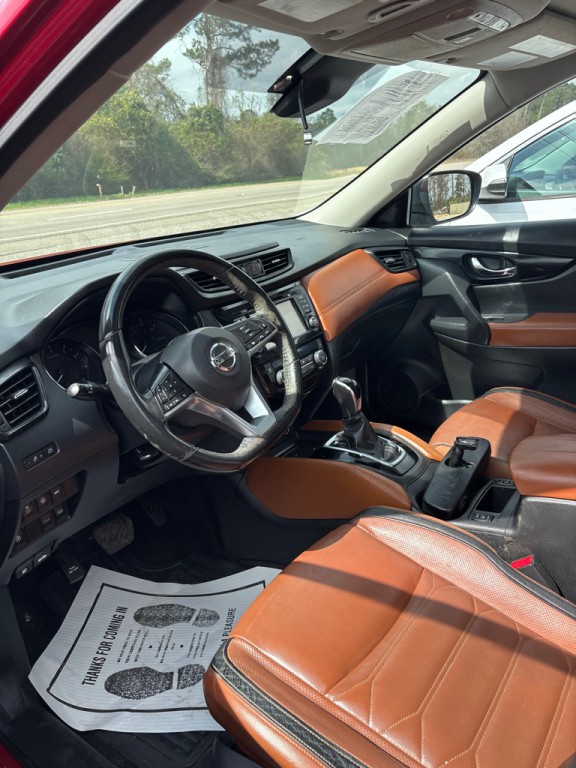 2017 Nissan Rogue Image 3