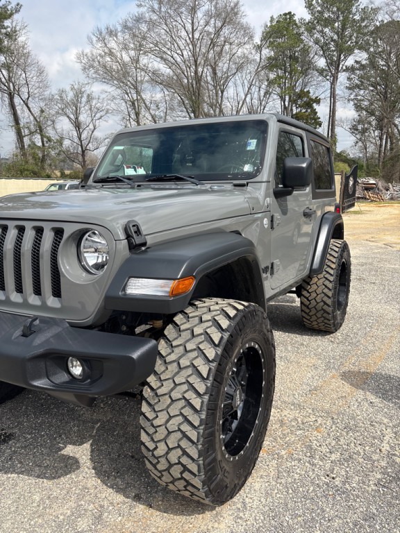 2021 Jeep Wrangler Image 2