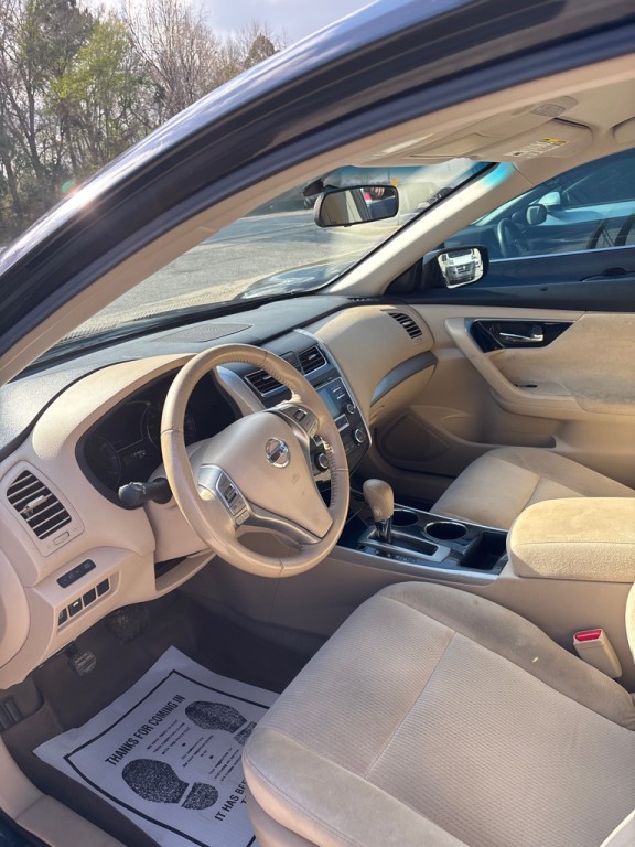 2013 Nissan Altima Image 3